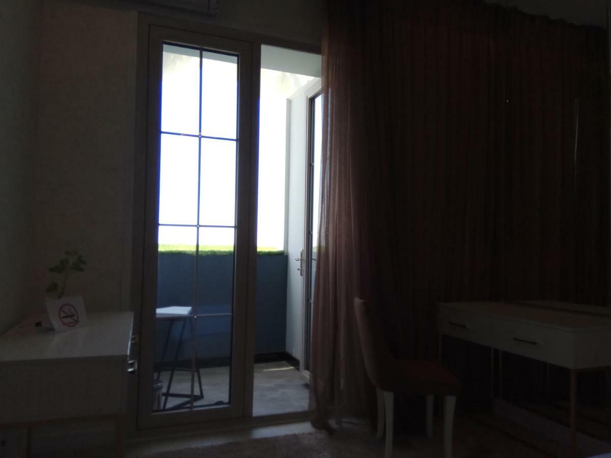 Apartments On Shevchenko ทาชเคนต์ ภายนอก รูปภาพ