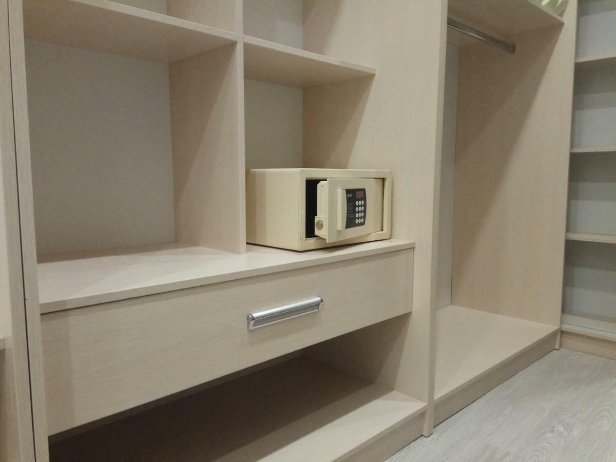 Apartments On Shevchenko ทาชเคนต์ ภายนอก รูปภาพ